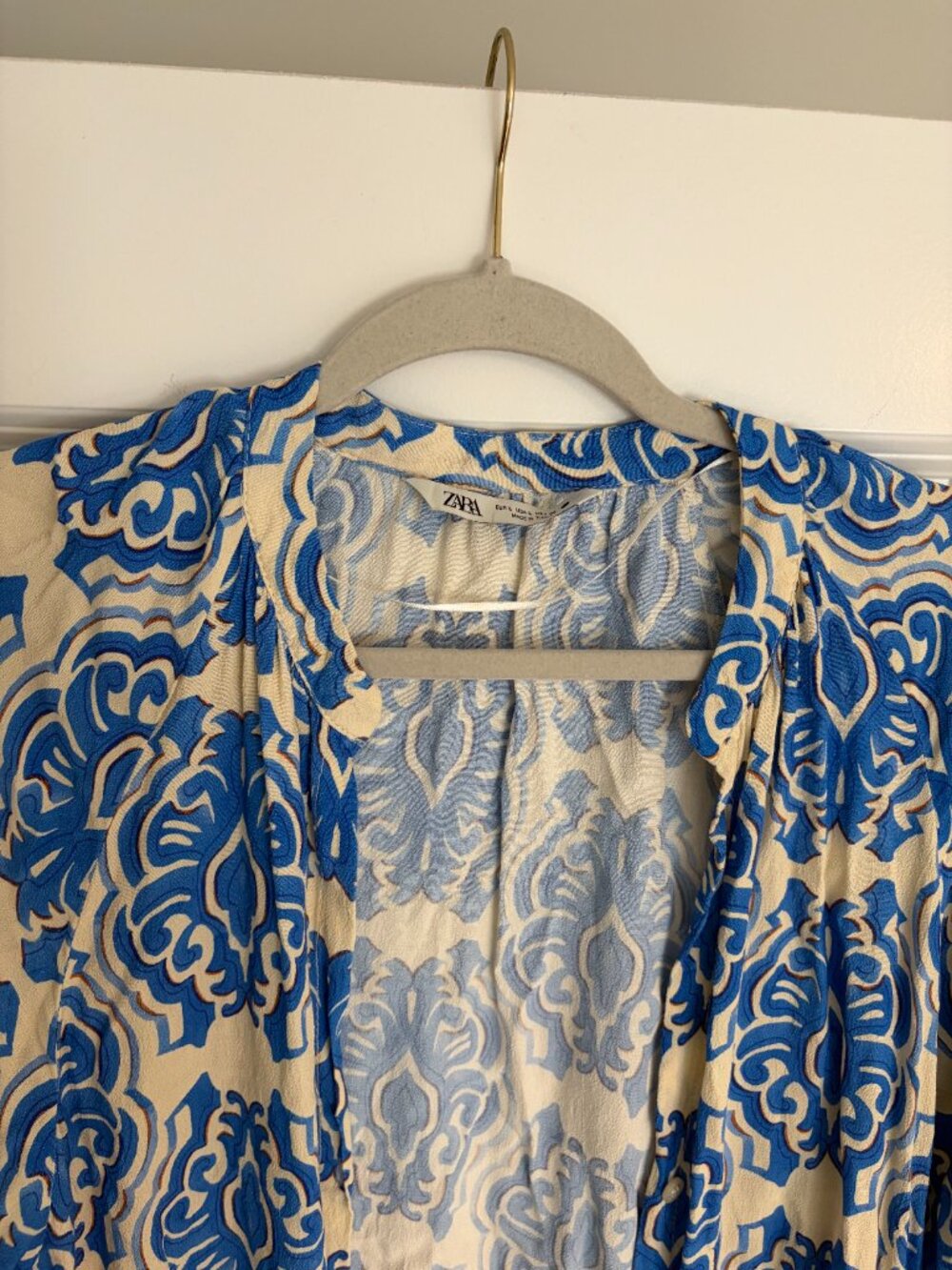 Zara Blue and Cream Paisley Button Down Dress Size Large - Picture 2 of 4